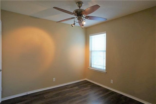 201 Edwin, Kyle, TX 78640