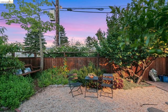 1385 Francisco St, Berkeley, CA 94702