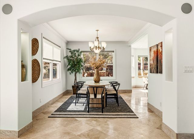 5705 Quemazon, Los Alamos, NM 87544