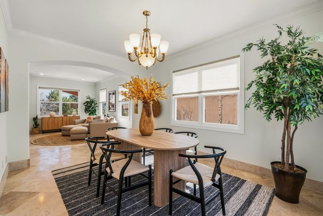 5705 Quemazon, Los Alamos, NM 87544