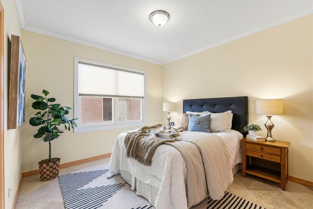 5705 Quemazon, Los Alamos, NM 87544