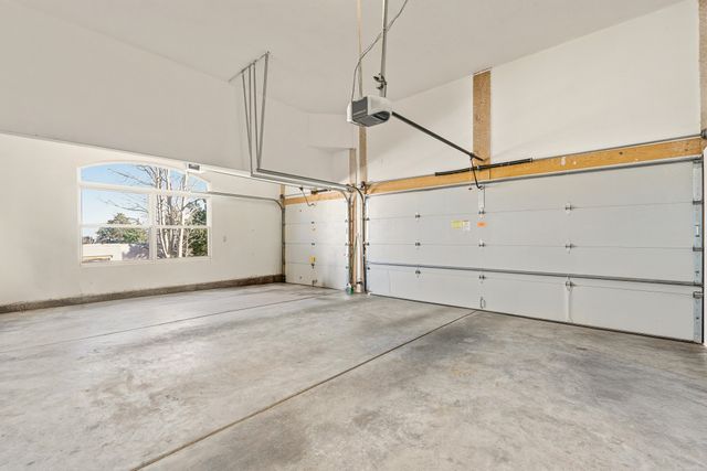 5705 Quemazon, Los Alamos, NM 87544