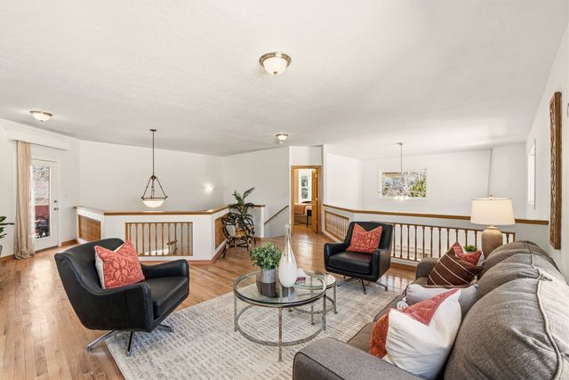 5705 Quemazon, Los Alamos, NM 87544