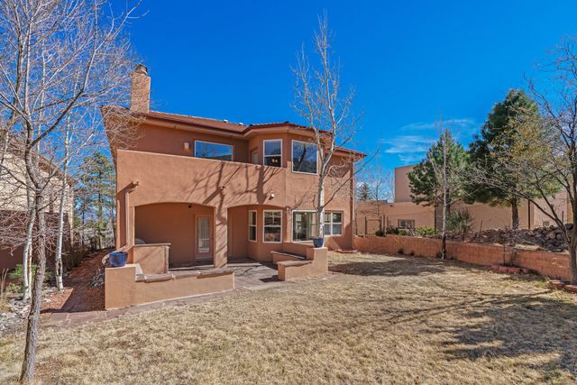 5705 Quemazon, Los Alamos, NM 87544