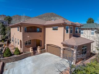 5705 Quemazon, Los Alamos, NM 87544