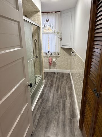 97 Courtland St 2, Worcester, MA 01602