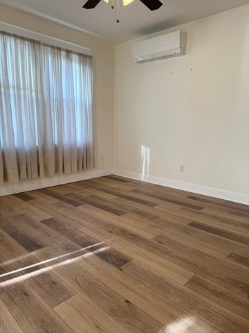 97 Courtland St 2, Worcester, MA 01602