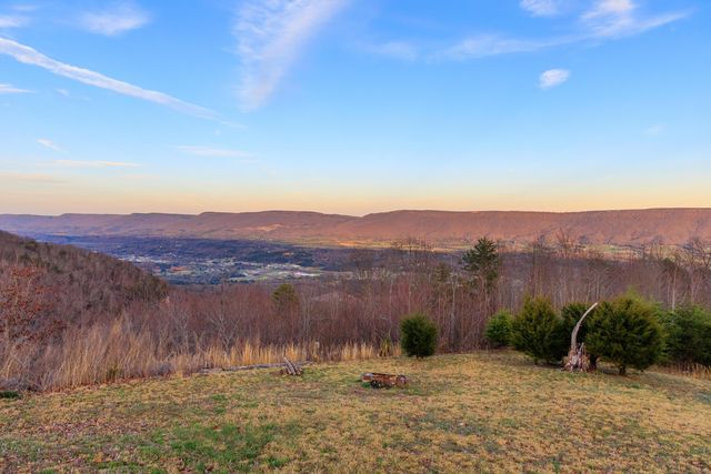 181 Sky High Trail, Dunlap, TN 37327