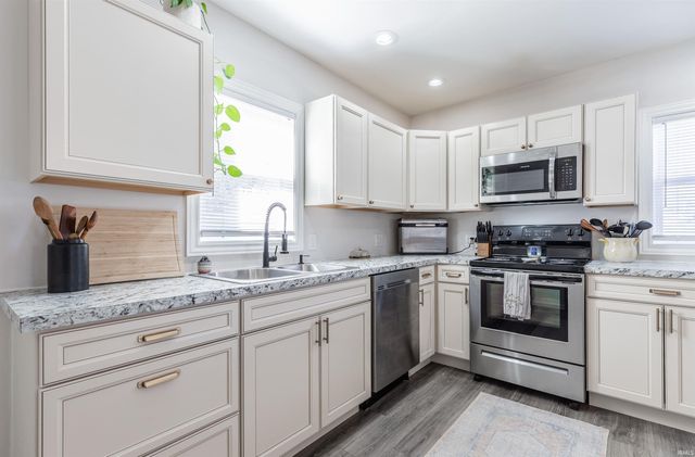 3129 Arlington Avenue, Evansville, IN 47712