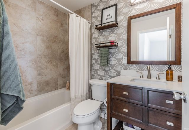 3129 Arlington Avenue, Evansville, IN 47712