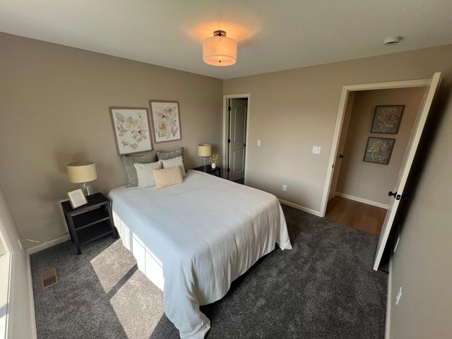 1141 Pinewood Trail, New Richmond, WI 54017