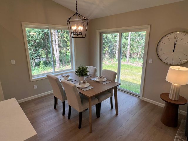 1141 Pinewood Trail, New Richmond, WI 54017