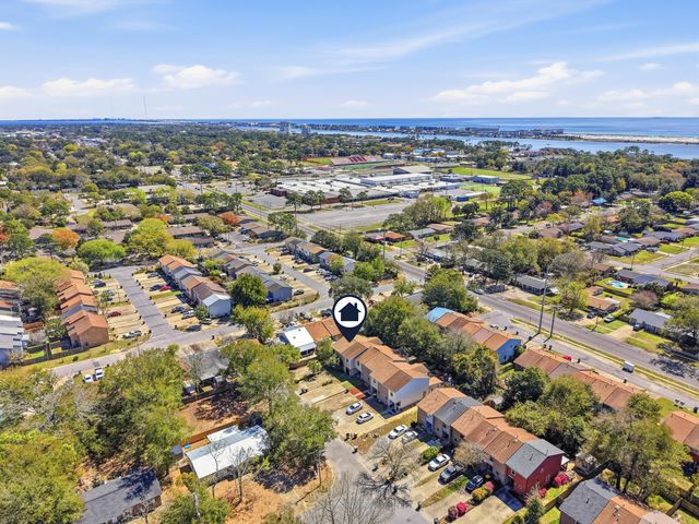 13 NW Poulton Drive UNIT F, Fort Walton Beach, FL 32548