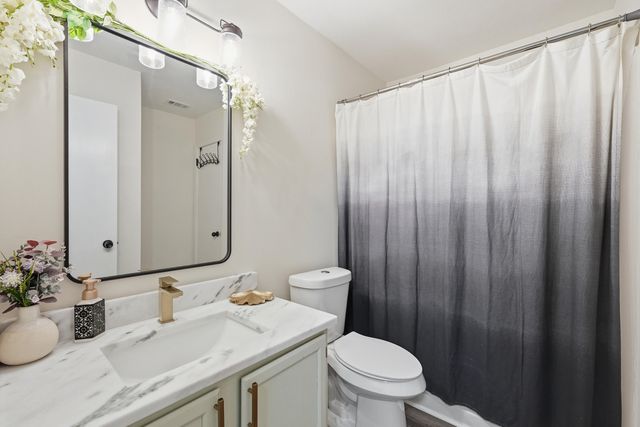 13 NW Poulton Drive UNIT F, Fort Walton Beach, FL 32548