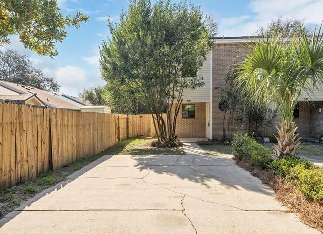 13 NW Poulton Drive UNIT F, Fort Walton Beach, FL 32548