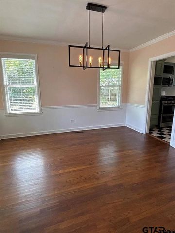 309 W Dobbs, Tyler, TX 75701