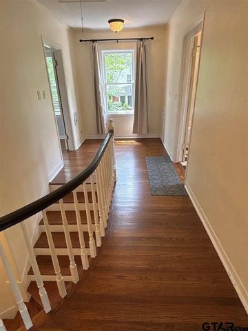 309 W Dobbs, Tyler, TX 75701