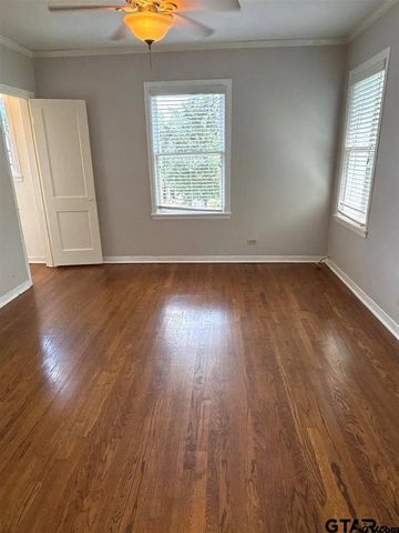 309 W Dobbs, Tyler, TX 75701
