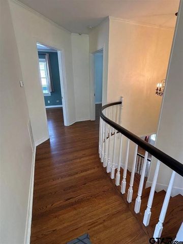 309 W Dobbs, Tyler, TX 75701