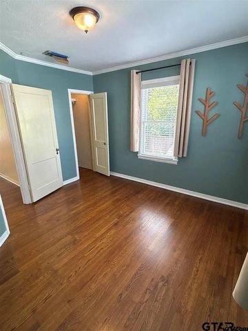 309 W Dobbs, Tyler, TX 75701