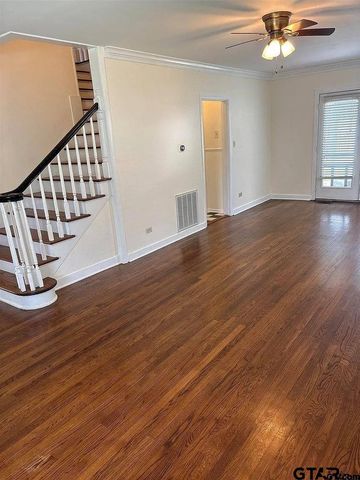 309 W Dobbs, Tyler, TX 75701