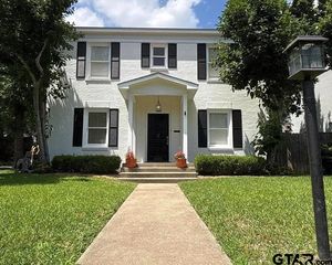309 W Dobbs, Tyler, TX 75701