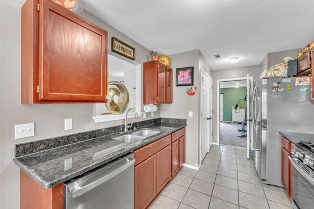 1006 E Longview Drive, Rogers, AR 72756