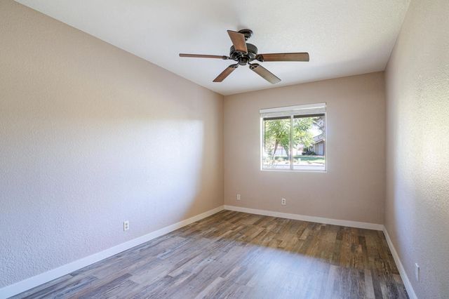 448 Tava Lane, Palm Desert, CA 92211