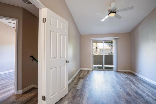 448 Tava Lane, Palm Desert, CA 92211