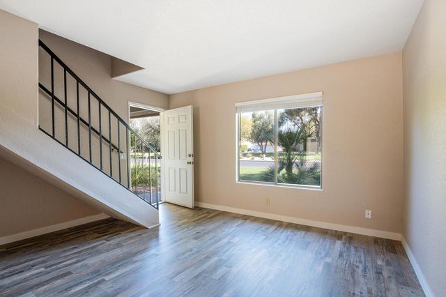 448 Tava Lane, Palm Desert, CA 92211