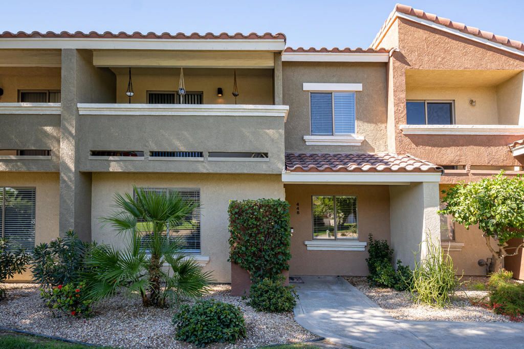 448 Tava Lane, Palm Desert, CA 92211