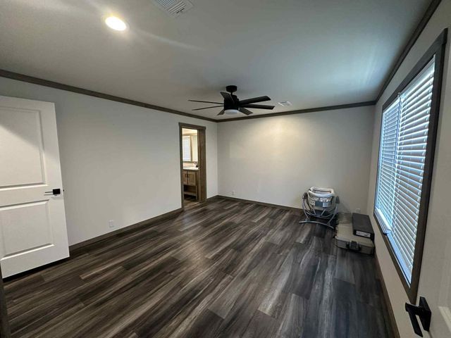 445 Cr 4309, Hillister, TX 77624