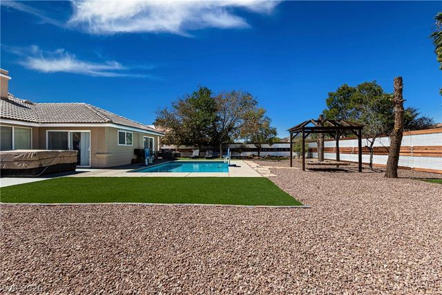 540 Tomahawk Court, Pahrump, NV 89060
