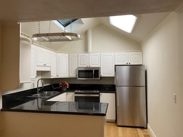 17960 Apache Trail, Los Gatos, CA 95033