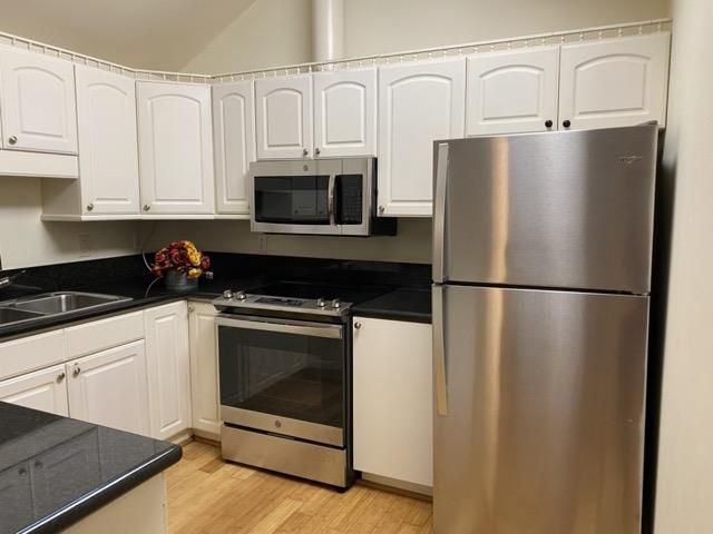 17960 Apache Trail, Los Gatos, CA 95033