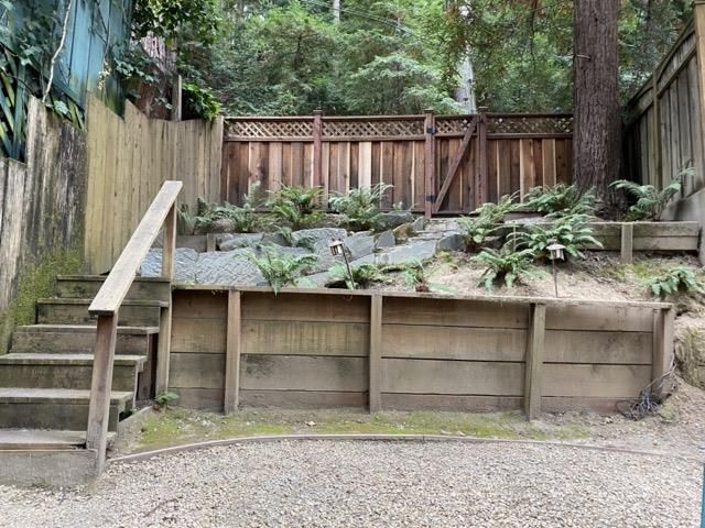 17960 Apache Trail, Los Gatos, CA 95033