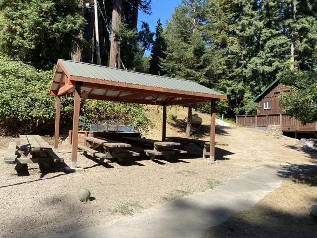 17960 Apache Trail, Los Gatos, CA 95033