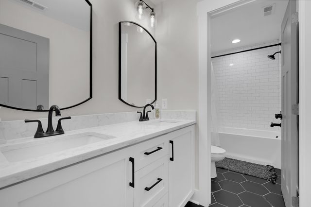 49 Driftwood Ct, Winchester, TN 37398