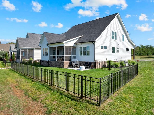 49 Driftwood Ct, Winchester, TN 37398