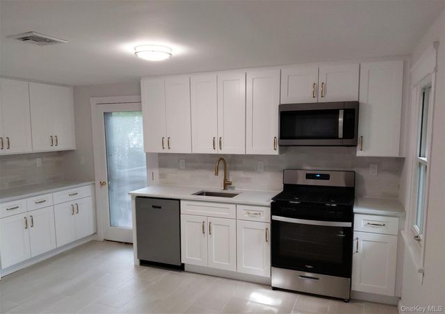 36 4th Avenue, Nyack, NY 10960
