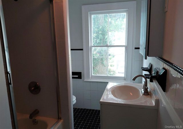36 4th Avenue, Nyack, NY 10960
