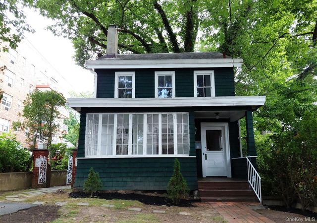 36 4th Avenue, Nyack, NY 10960