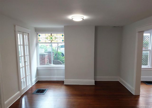 36 4th Avenue, Nyack, NY 10960