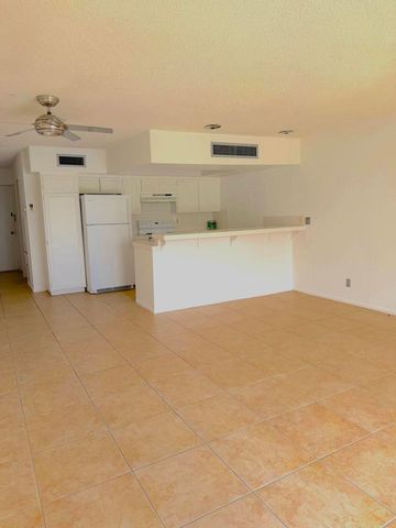1655 E Palm Canyon Drive 307, Palm Springs, CA 92264