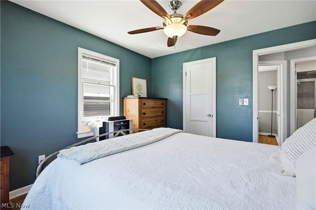 240 Moore Road, Avon Lake, OH 44012