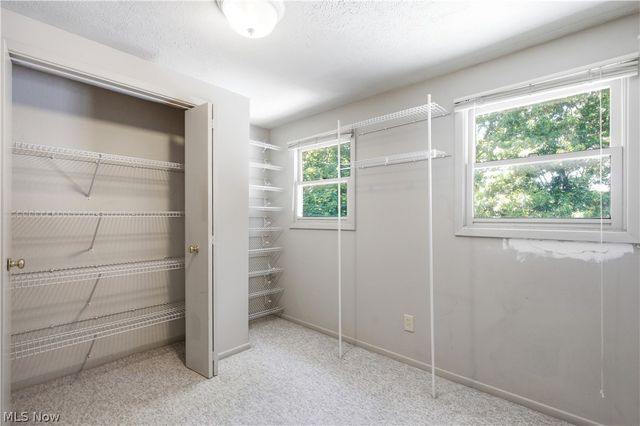 240 Moore Road, Avon Lake, OH 44012