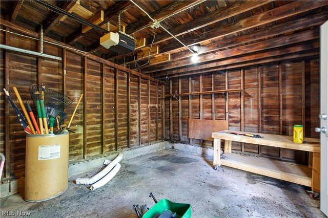 240 Moore Road, Avon Lake, OH 44012