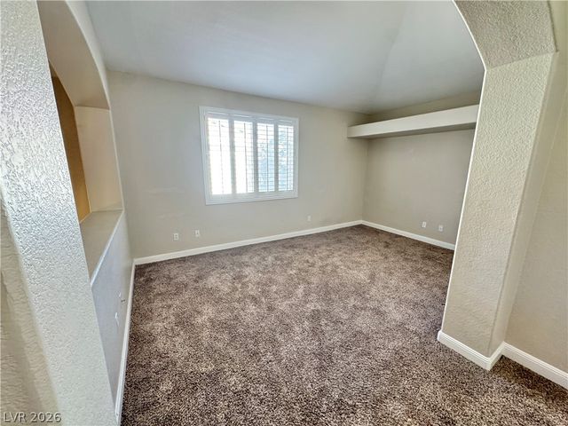 7628 Valley Green Drive 202, Las Vegas, NV 89149