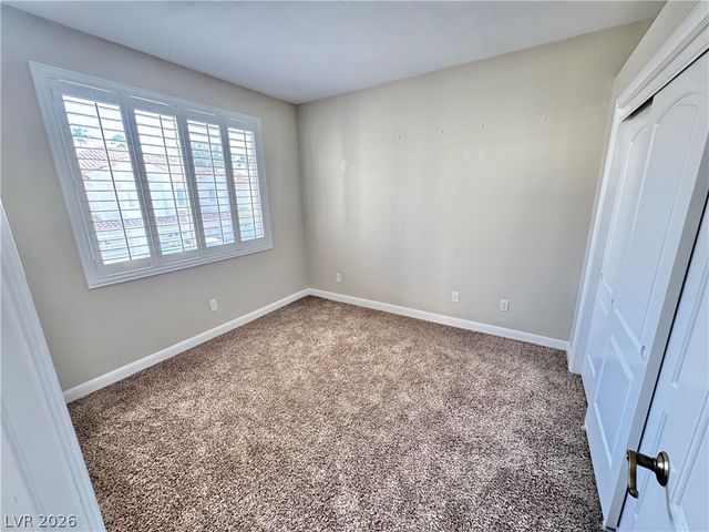 7628 Valley Green Drive 202, Las Vegas, NV 89149