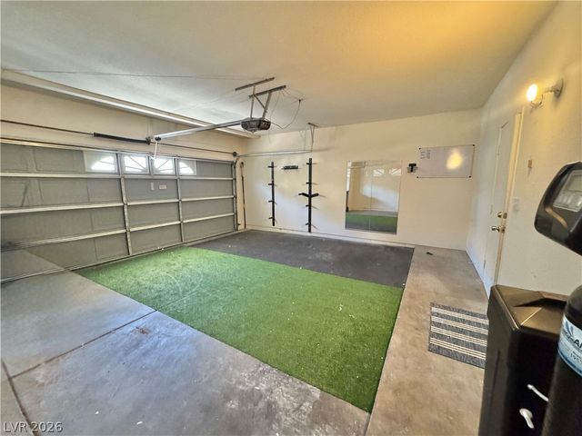 7628 Valley Green Drive 202, Las Vegas, NV 89149